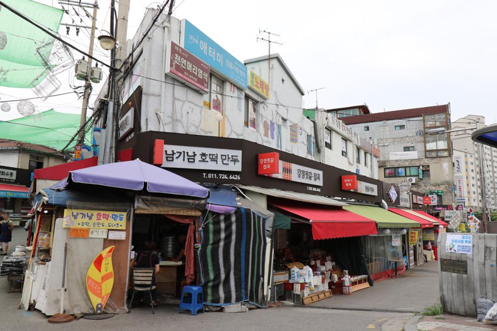 2019 정릉시장 초입(4)