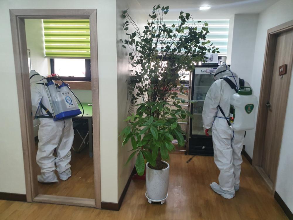 삼선동 신천지 관련 시설 방역소독(1)
