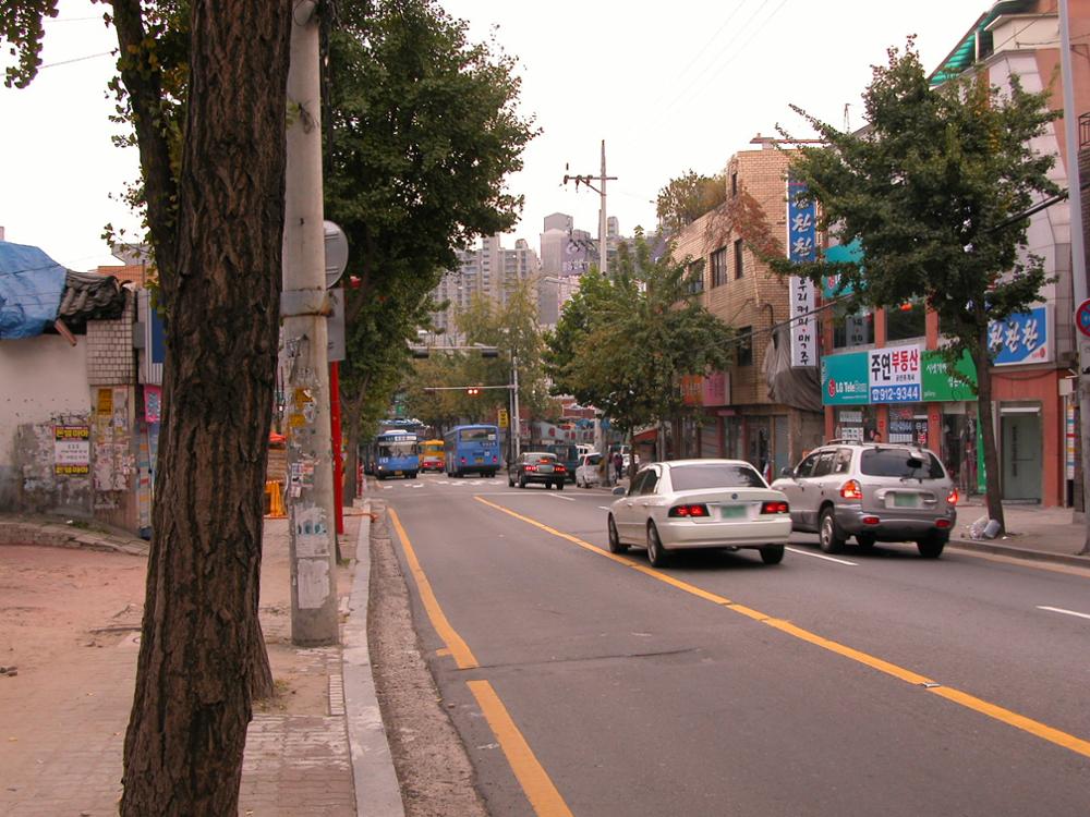 [2004] 보국문로 16-1 앞 도로