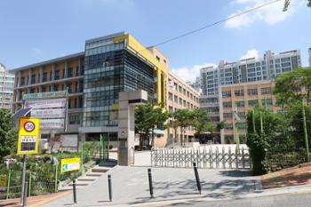 [금도끼 #56] 콩나물학교 서울숭인초등학교(崇仁初等學校)